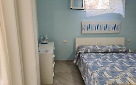 A Due Passi Dal Mare