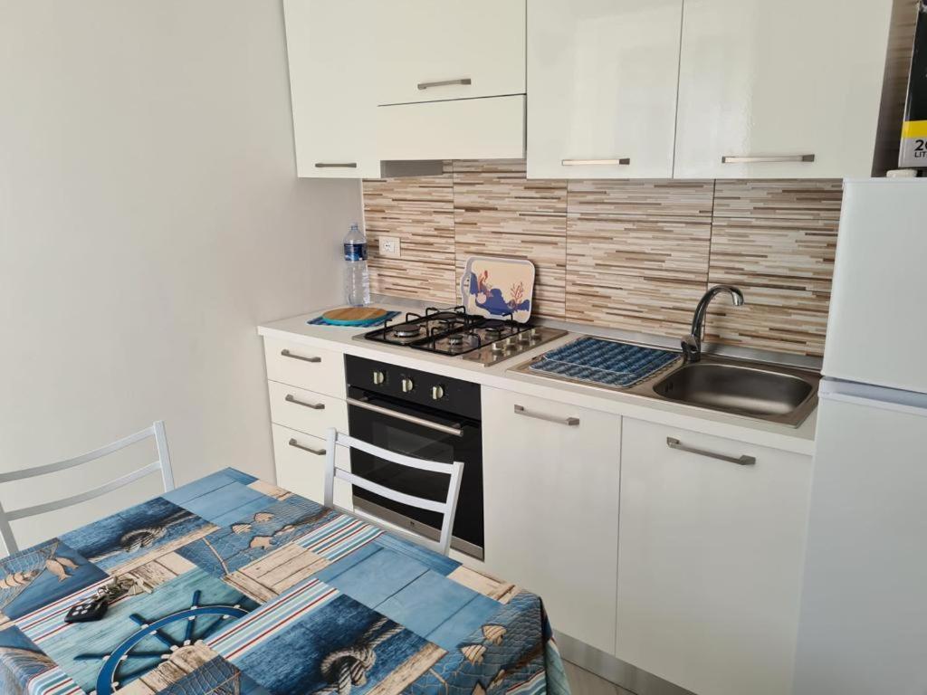 A Due Passi Dal Mare Apartamento Favignana Exterior foto